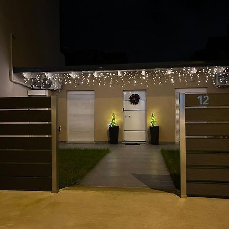 Ria'S Gardenview Apartment Ioánnina Exteriér fotografie